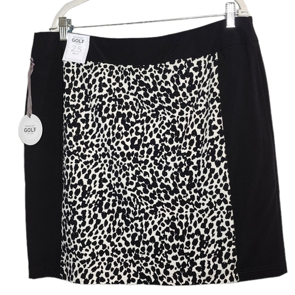 Chico's Pants - NWT Chico's Zenergy Active skort. Leopard Animal print. Size 14. Chicos Size 2.5